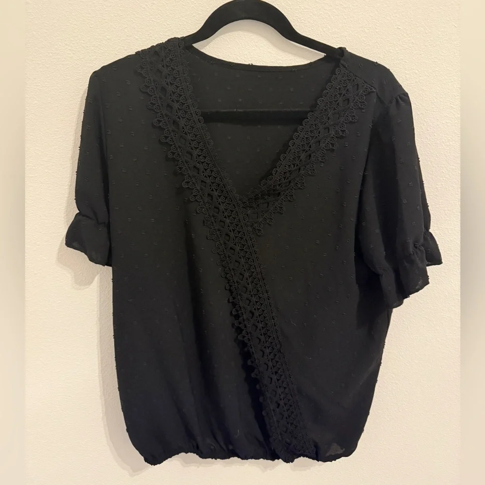 Jacquard Pom Blouse Puff Sleeve Top - Picture 3 of 5
